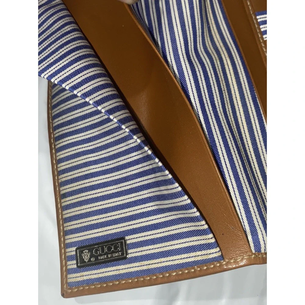Vintage Gucci Wallet Women's Bifold Wallet  Limited Edition Discontinued 70s